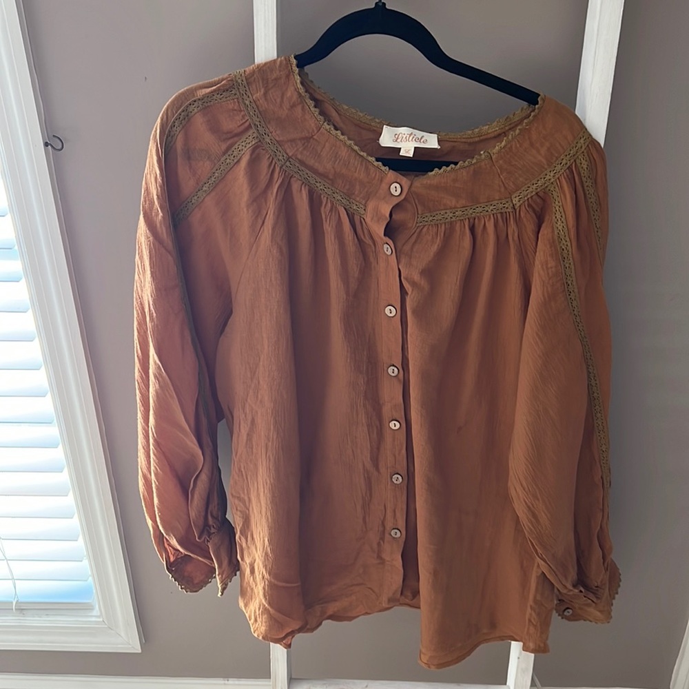 Beautiful blouse, perfect for fall